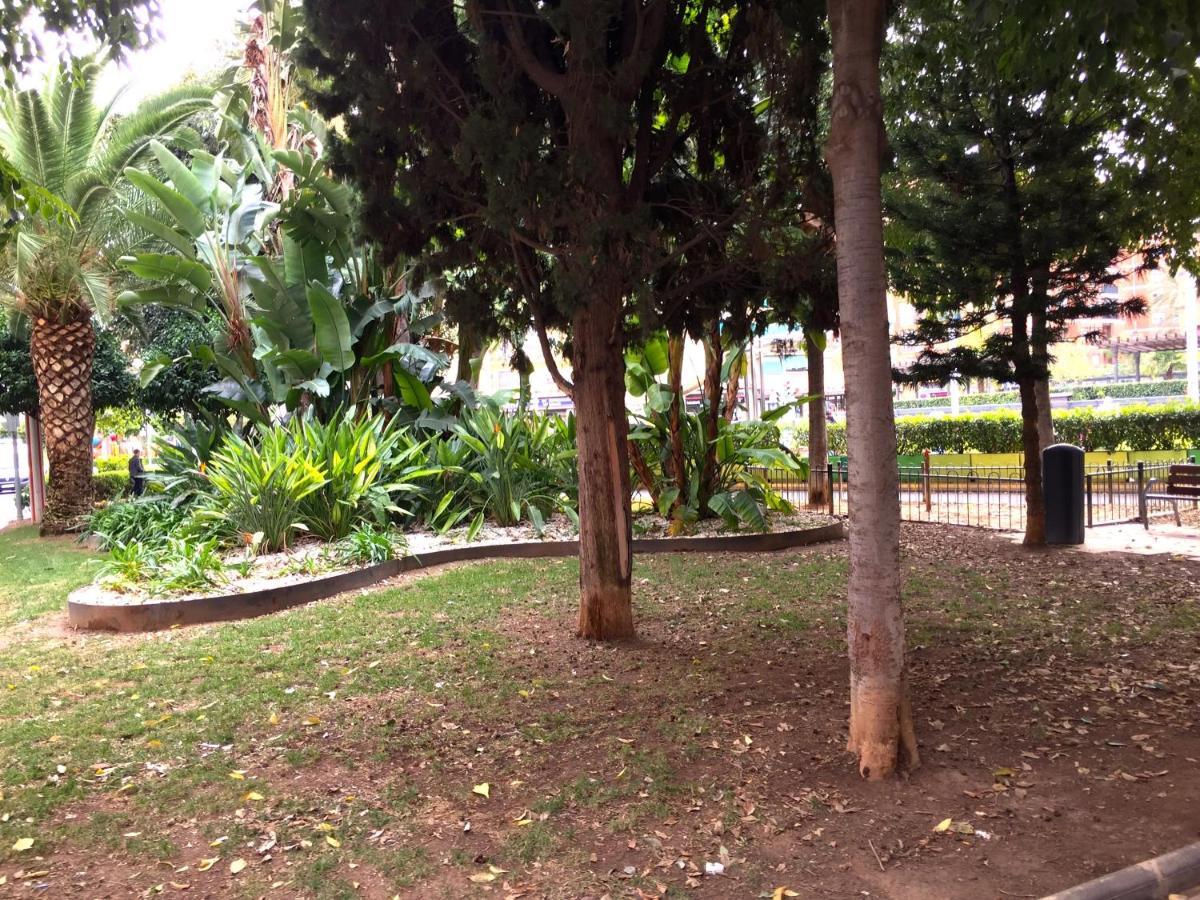 Apartamento Cosy Flat With Excellent Location In Valencia! Exterior foto